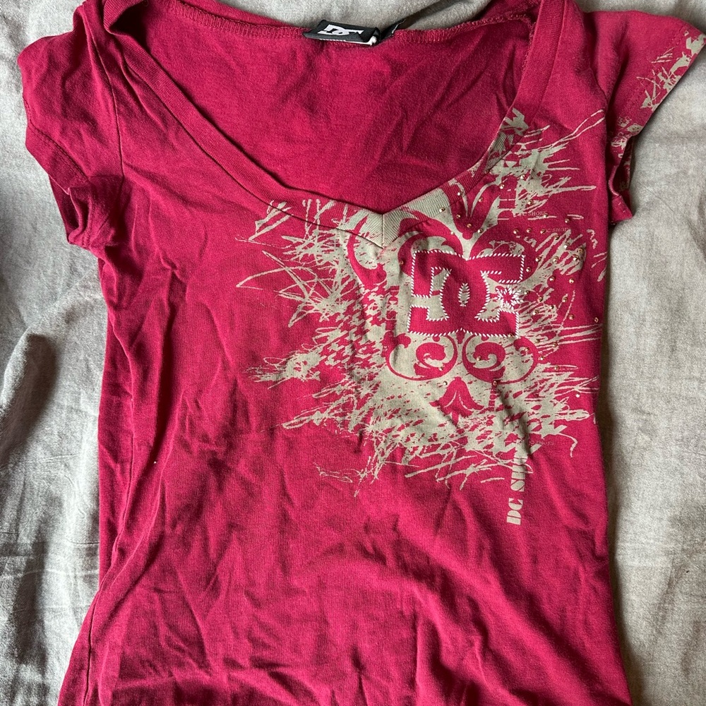 DC Women's Y2K red Graphic Tee